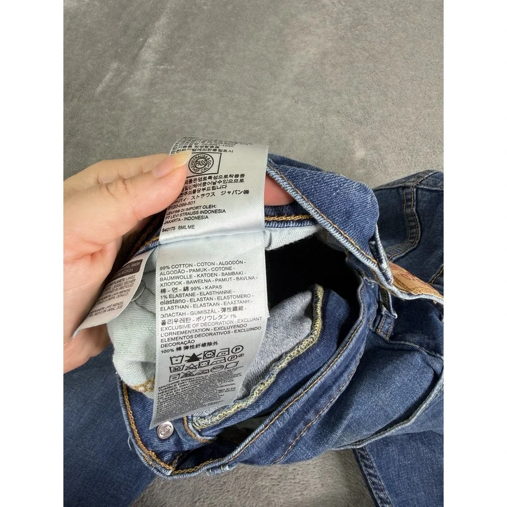 Levis measurements are